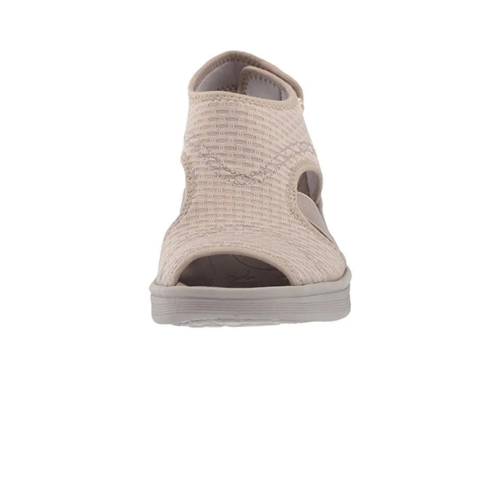 BZees multi color shoes like brand new great comfort I only wore them one time